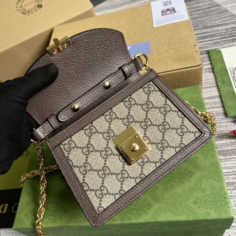 Gvc*1 padlock shoulder bags